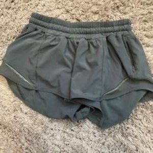 lululemon Hotty Hot Low Rise Short